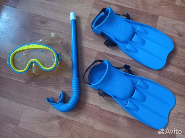 Маска, трубка и ласты
