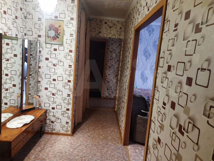 2-к. квартира, 52 м², 1/5 эт.