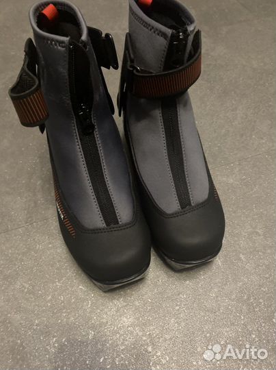 Ботинки для беговых лыж Inovik р. 35