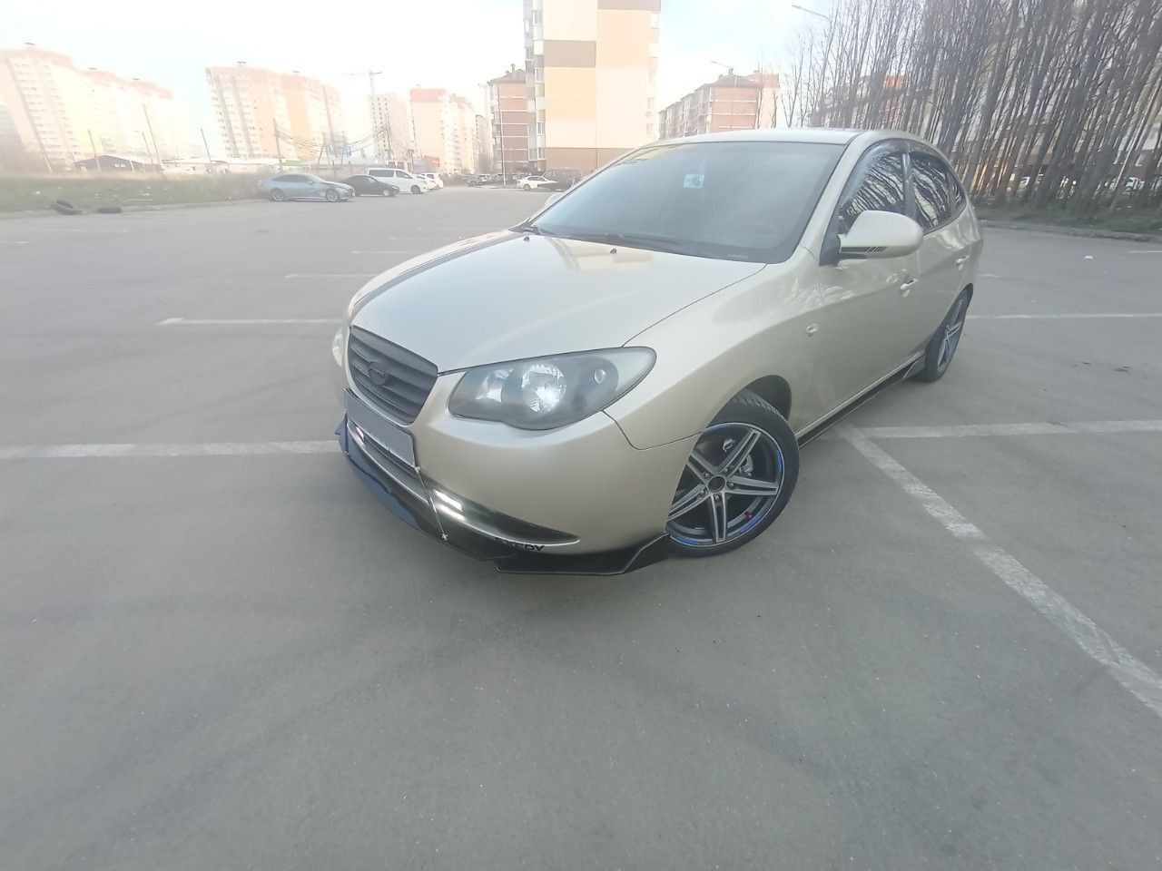 Hyundai Elantra: фото владельца