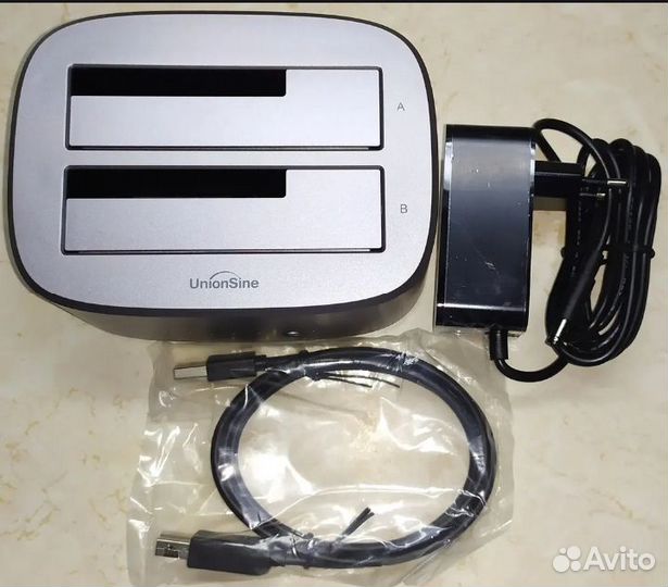 Док-станция для жестких дисков 2.5/3.5