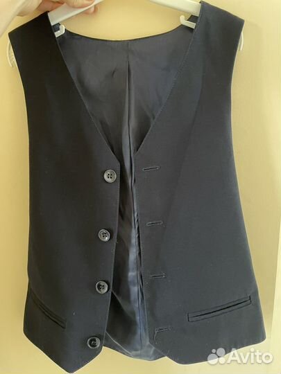 Жилетка и брюки школьные 128р