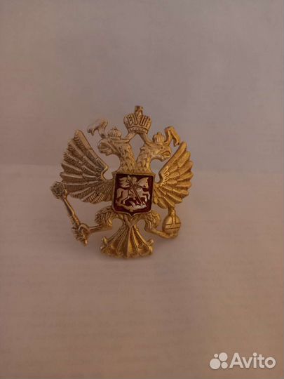 Кокарды, пуговицы,наперсток