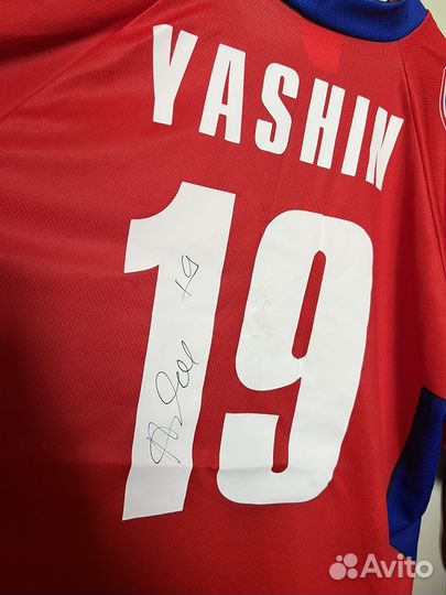 Хоккейная майка именная с автографом