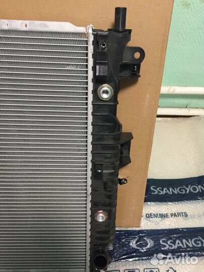 Радиатор двигателя Ssang Yong Kyron 2005-2015гг