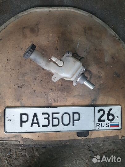 Главный тормозной цилиндр mitsubishi outlanderXL