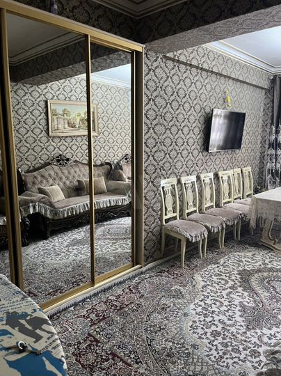 2-к. квартира, 70 м², 5/5 эт.