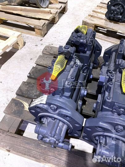 Гидравлический насос Volvo EC250D K5V140DT