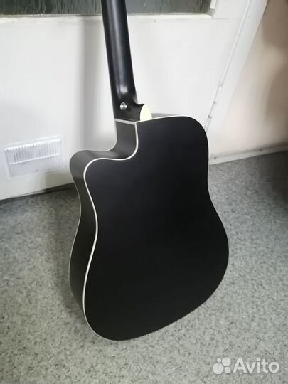 12-ти струнная гитара