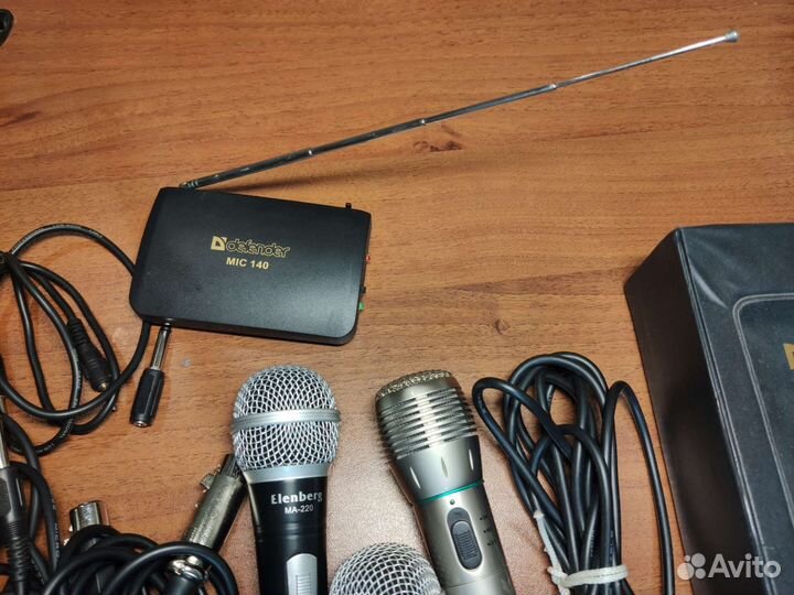 Микрофоны Defender mic140 и Elenberg MA-220