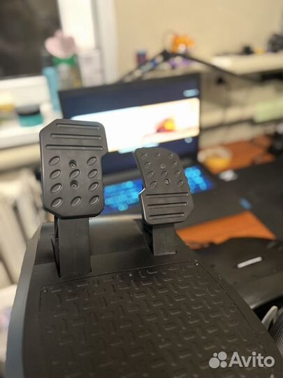 Thrustmaster t80 488 GTB edition