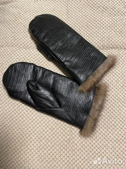 Варежки кожаные на меху