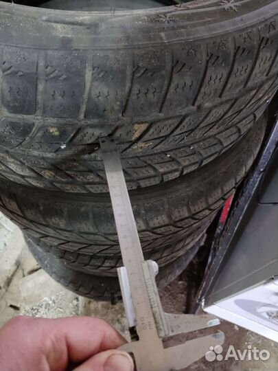 Headway HR801 235/55 R17