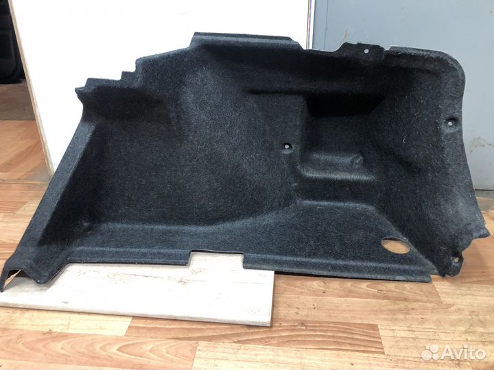 Обшивка багажника Honda Civic 8 4d