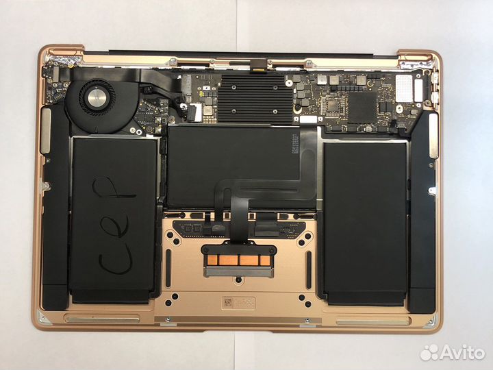 Топкейс для Macbook a2179 Gold в разборе