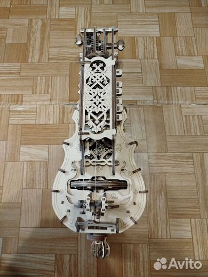 Музыкальный инструмент, декоративный