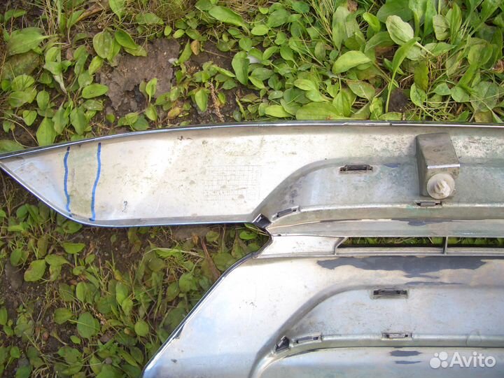 Решётка радиатора Митсубиси Аутлендер GF с15