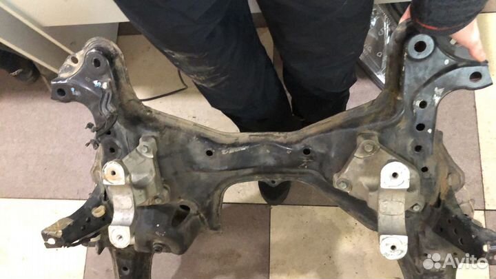 Балка подмоторная Honda CR-V 2012-2018