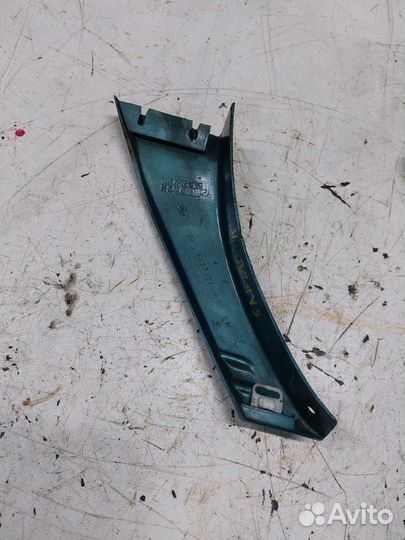 Молдинг задний левый Mercuri Sable 2 Ford Taurus 2