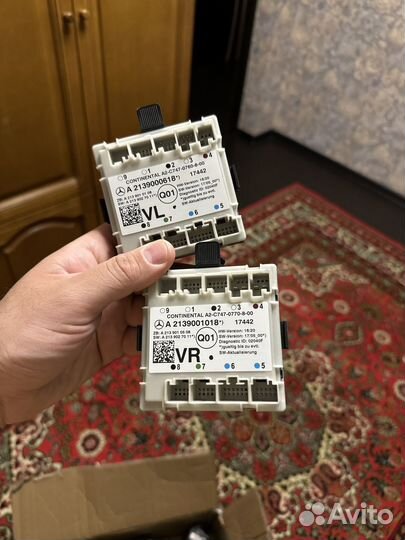 Блок управления дверью Mercedes W213