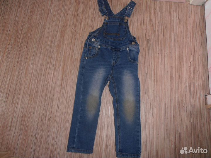 Комбинезон джинсовый + шорты, цена за всё вместе
