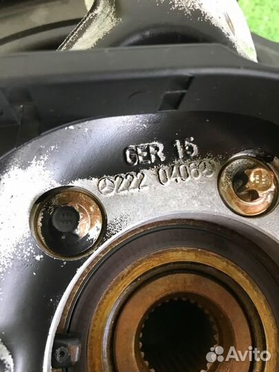 Кулак поворотный задний правый Mercedes-Benz