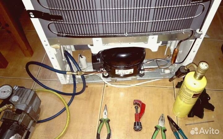 Ремонт духовых шкафов и кухонных вытяжек