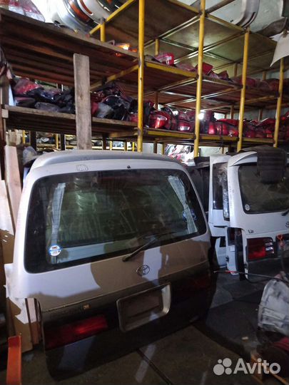 Двери задние