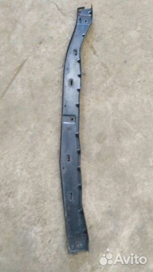 Кожух замка капота Ford Galaxy 1995-2006