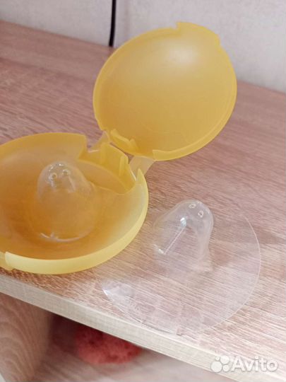 Накладки на грудь medela