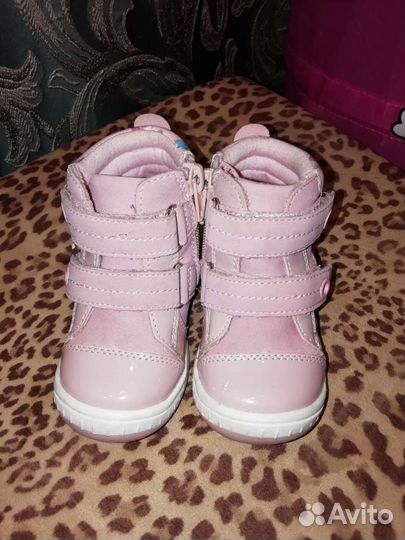 Обувь для девочки