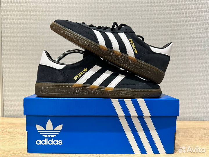 Кроссовки Adidas Handball Spezial DB3021