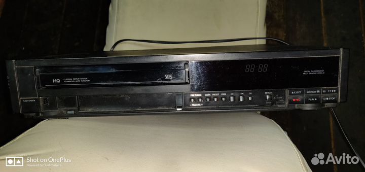Видео.VHS-sanyo-VHR 4100EE