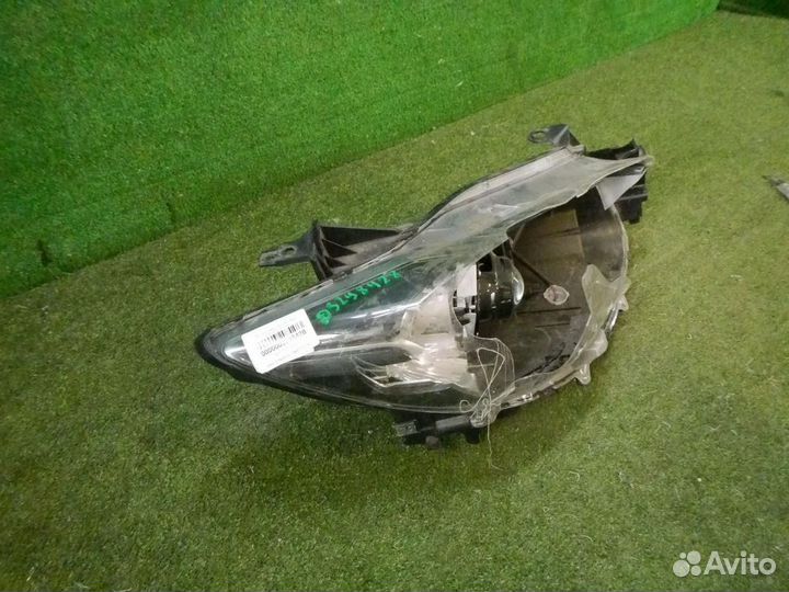 Фара правая Mazda CX-5 1 (2011-2015) галоген