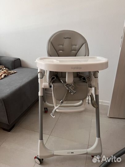 Стульчик для кормления peg perego