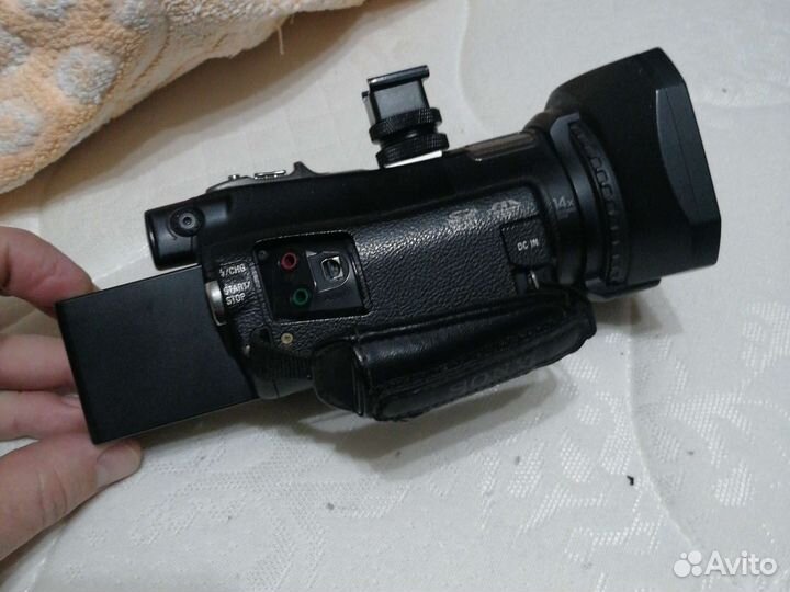Видеокамера sony handycam
