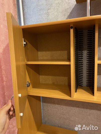 Компьютерный стол со шкафом