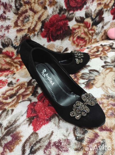 Туфли женские 39 размер новые