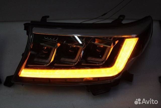 Тюнинг фары Ленд Крузер 200 07-14 стиль 300