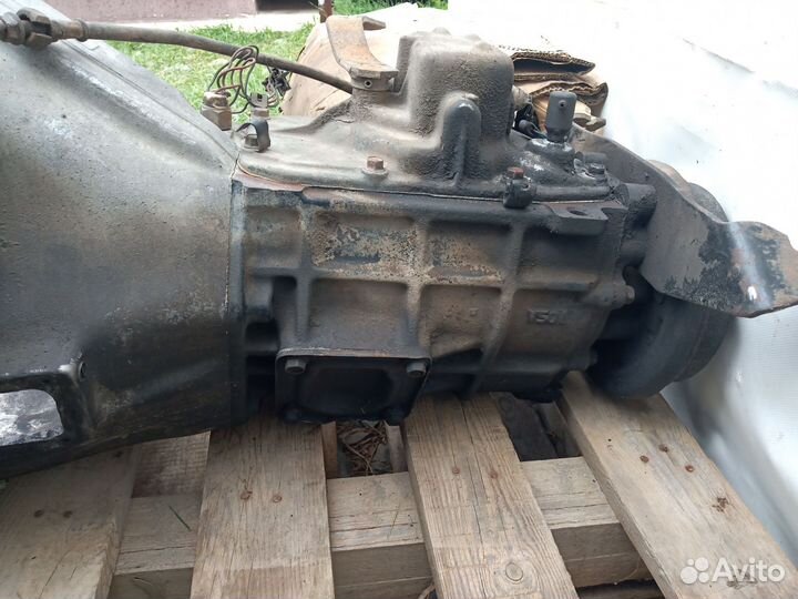 МКПП V501 с делителем на Mazda Titan