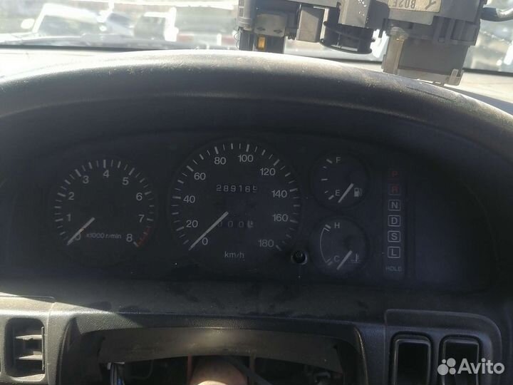 Панель приборов mazda lantiz