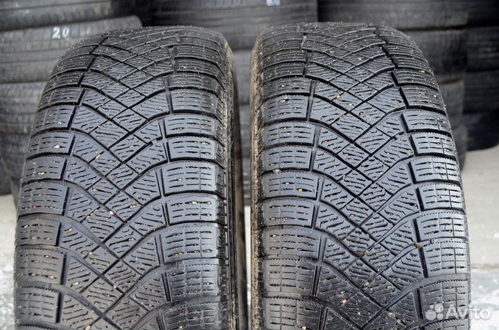 Pirelli Ice Zero FR 225/65 R17