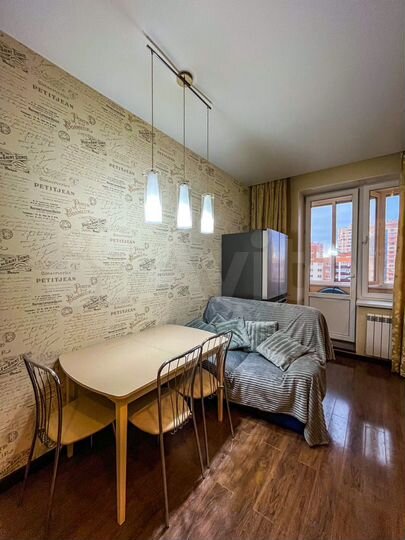 3-к. квартира, 135 м², 16/25 эт.