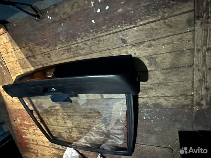 Продам заднюю крышку багажника от ваз 2114