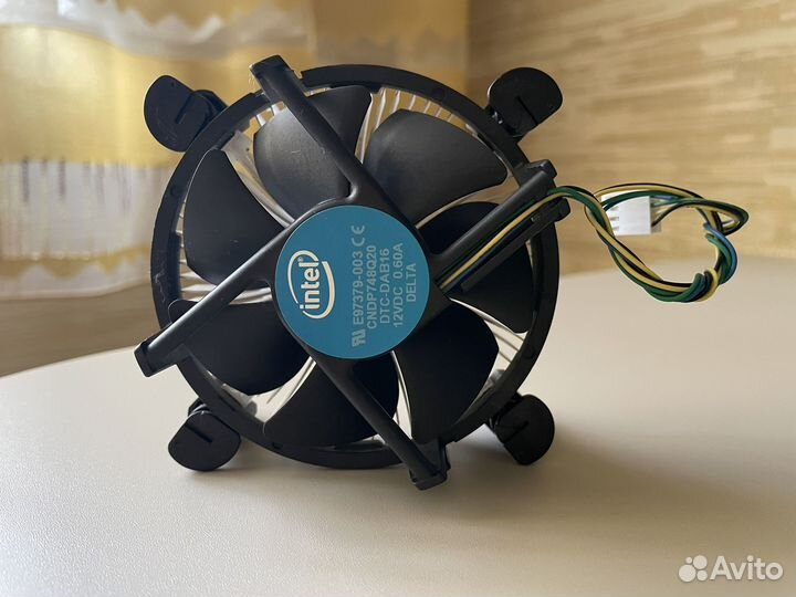 Celeron g3930 Box