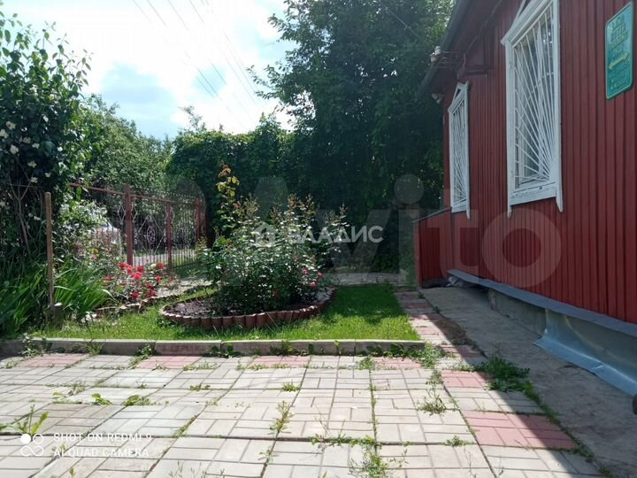 Дом 65,6 м² на участке 6 сот.