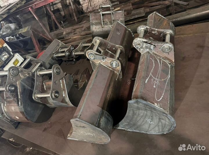 Ковш планировочный поворотный на мини-экскаватор