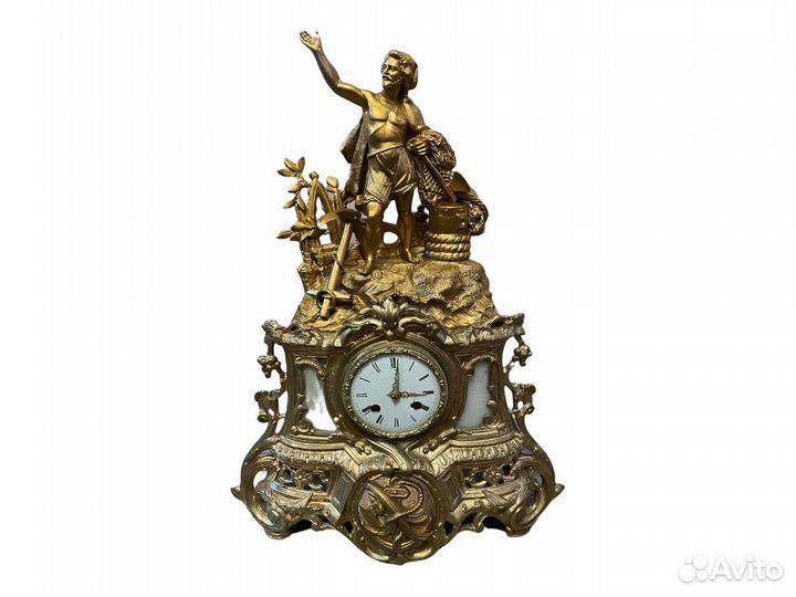 Каминные часы с боем XIX век Франция