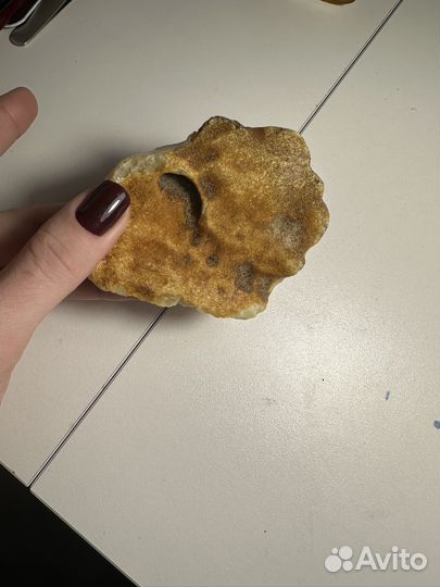 Белый янтарь