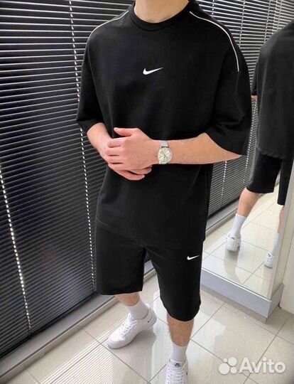 Новый спортивный костюм Nike футболка с шортами